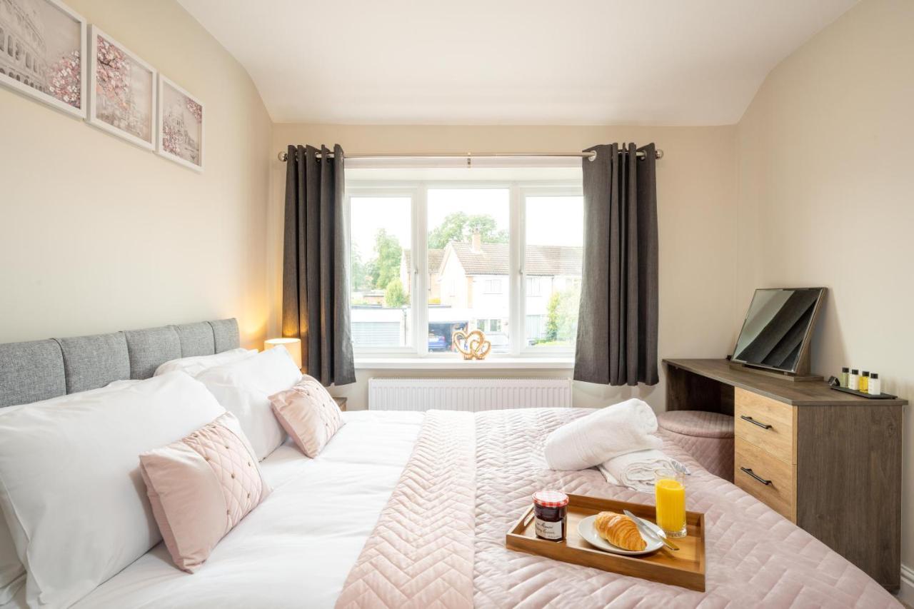 The Oaklands - Luxury Spacious 6-Bed, Near Solihull, Birmingham City, Jlr, Nec, Airport, Resorts World, Hs2 Εξωτερικό φωτογραφία