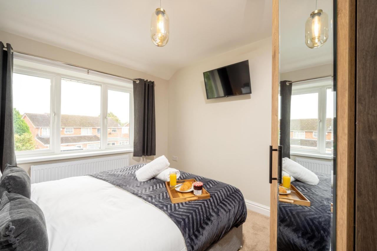 The Oaklands - Luxury Spacious 6-Bed, Near Solihull, Birmingham City, Jlr, Nec, Airport, Resorts World, Hs2 Εξωτερικό φωτογραφία