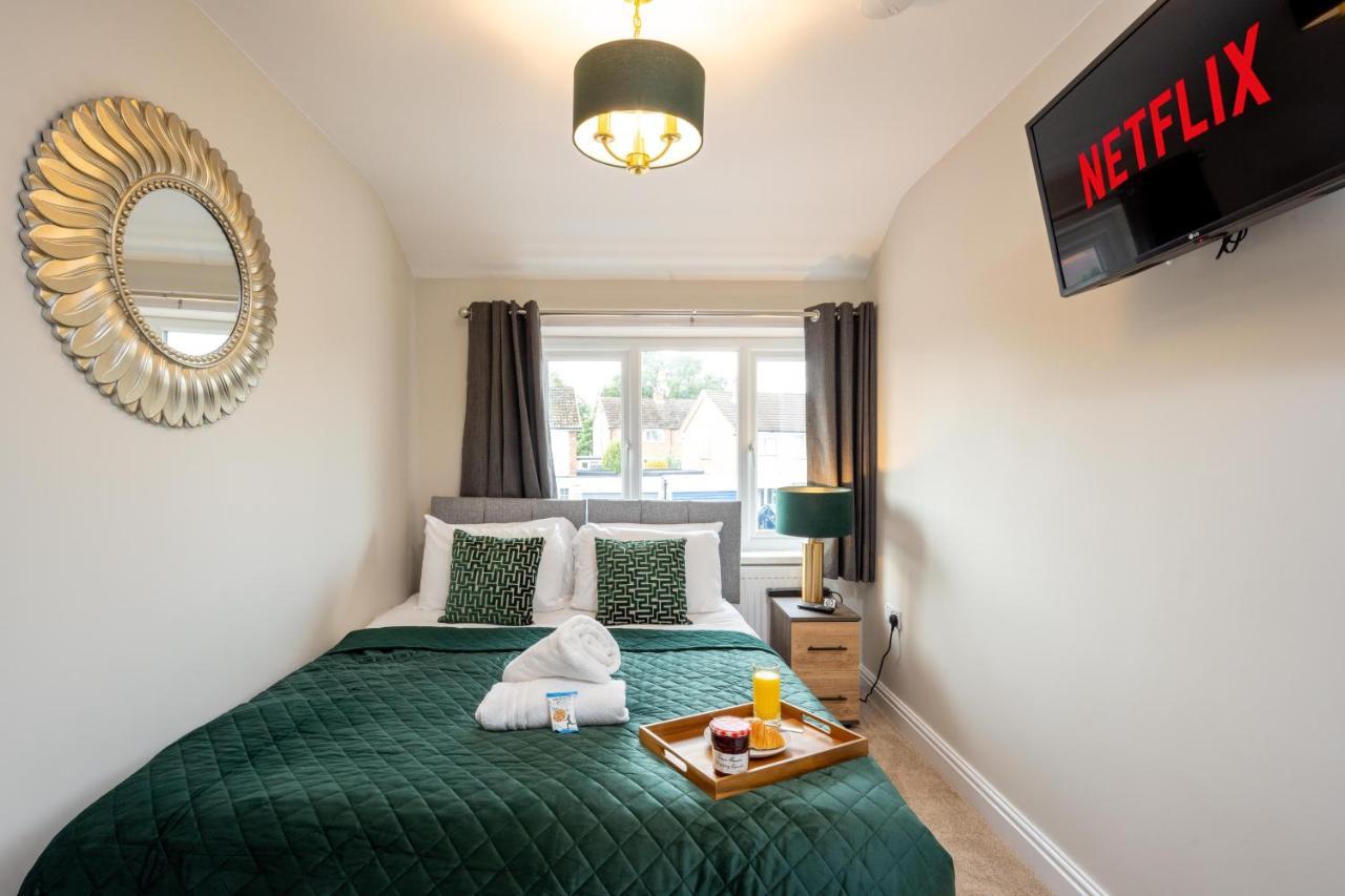 The Oaklands - Luxury Spacious 6-Bed, Near Solihull, Birmingham City, Jlr, Nec, Airport, Resorts World, Hs2 Εξωτερικό φωτογραφία